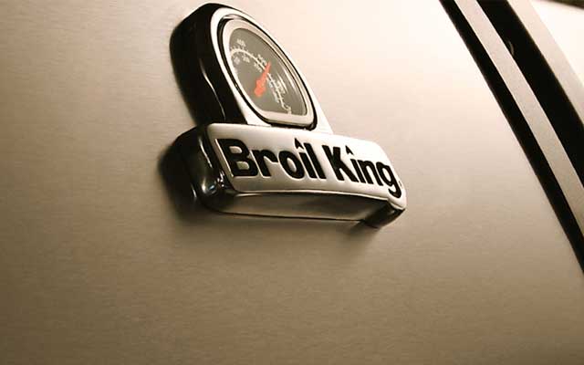 Broil King Gas Grills mobile hero